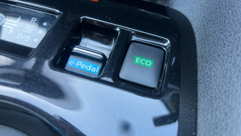 Nissan LEAF 160kW e+ N-Connecta 62kWh 5dr Auto Electric Hatchback